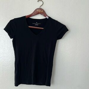 Banana Republic Black Tee, M